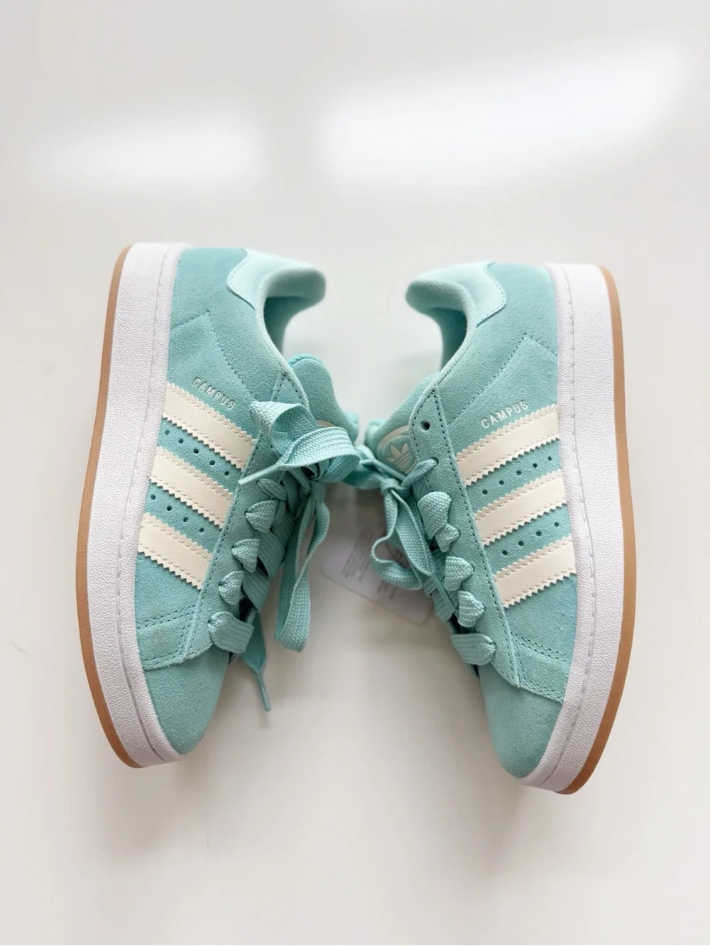 NWT Adidas Originals Campus OO’s Suede Sneakers Size 7.5